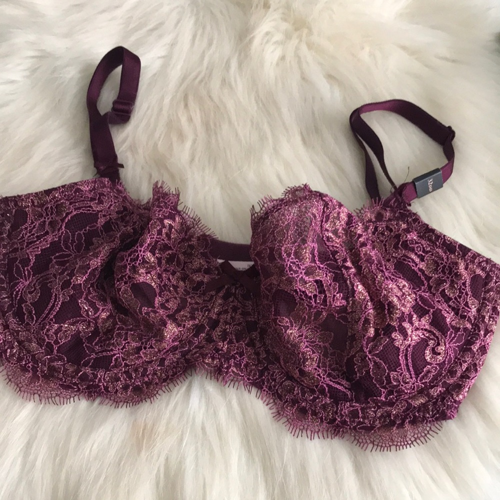 Victoria’s Secret bra 32dd